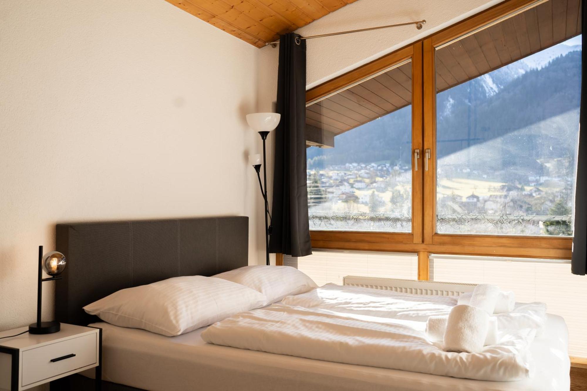 Homy Alpine Deluxe Chalet In St Anton Im Montafon Sankt Anton im Montafon Luaran gambar