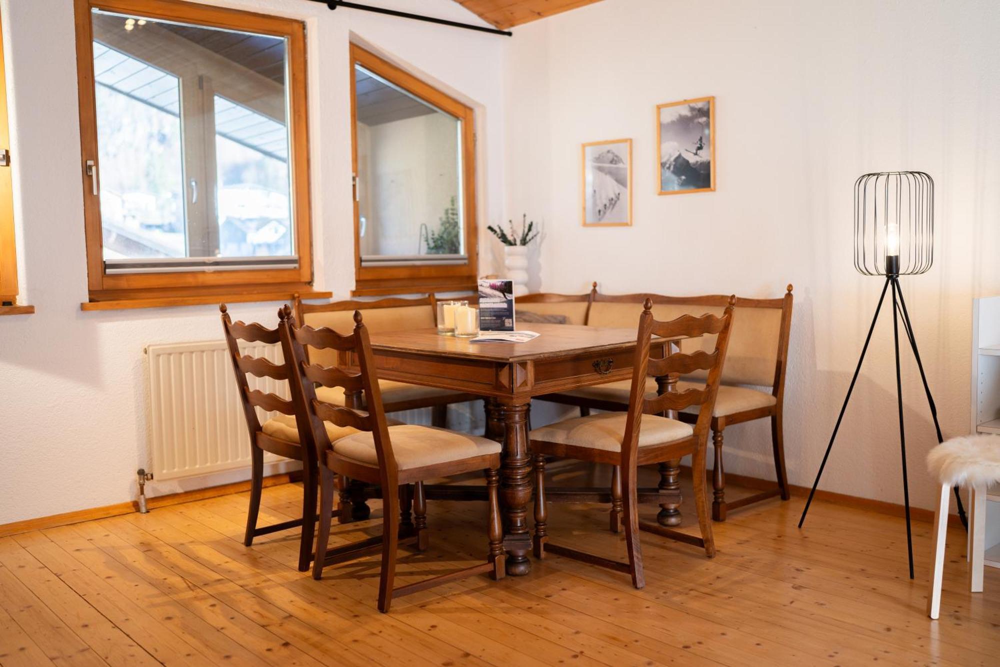 Homy Alpine Deluxe Chalet In St Anton Im Montafon Sankt Anton im Montafon Luaran gambar